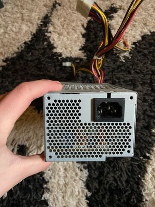 2 Fuentes de Poder PC 50-60hz