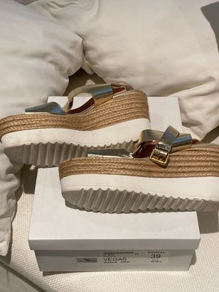 Sandalias doradas ANDREAS Talla 39