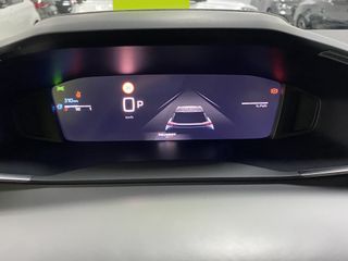 Peugeot 2008 Allure Hybrid 1.2 145CV eDCS6 MHEV!!!