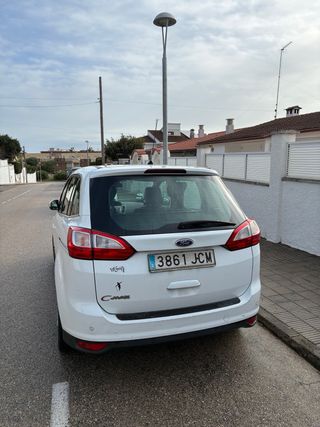 Ford Grand C-MAX TITANIUM 2014