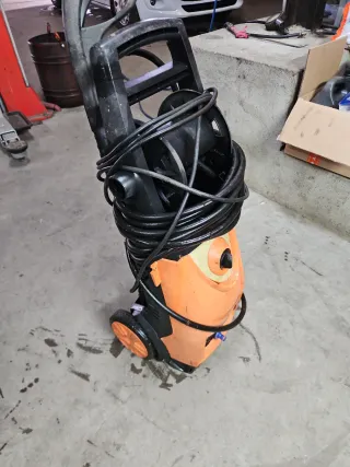 Hidrolimpiadora 220v