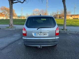 Opel Zafira 2005