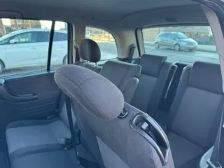 Opel Zafira 2005