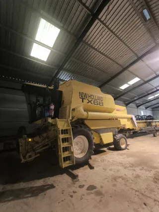 Cosechadora New Holland Tx68 Corte 7;30 metro