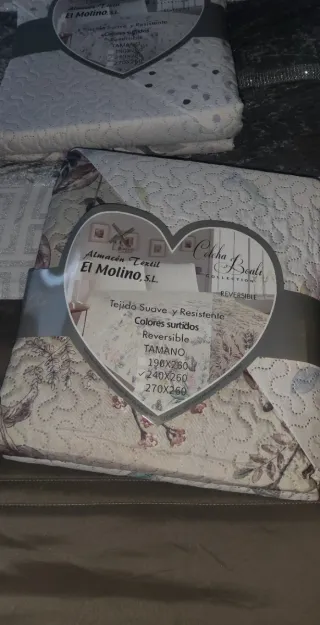 Colcha Reversible Tejido Suave y Resistente