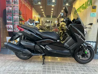 Yamaha XMAX 400 ABS