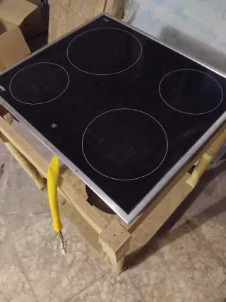 Conjunto Horno y Vitrocerámica Zanussi