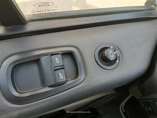 FORD TRANSIT CUSTOM 310 L12.0L 130P 6 Velocidades TREND