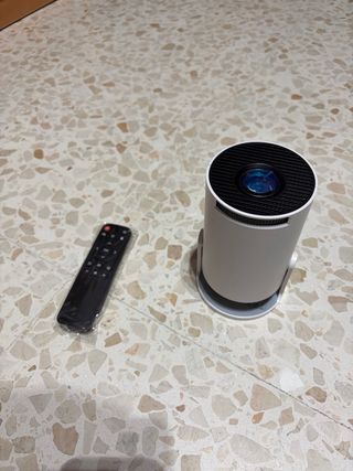 Mini proyector Einyoumlty negro