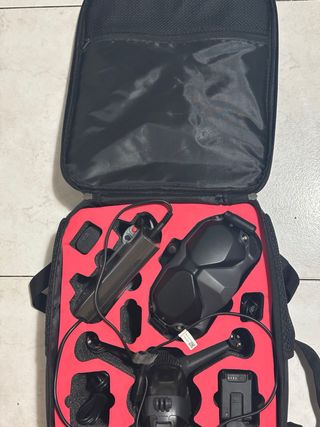 Dron DJI FPV con maletín completo