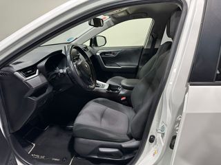 Toyota RAV4 220H Advance