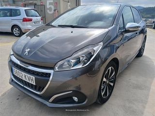 PEUGEOT 208 1.2 PURETECH TECH EDITION