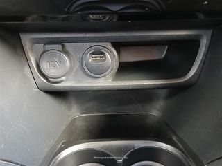 PEUGEOT 208 1.2 PURETECH TECH EDITION