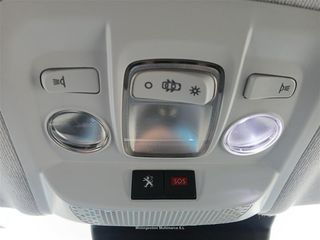 PEUGEOT 208 1.2 PURETECH TECH EDITION