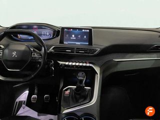 Peugeot 5008 Allure 1.5L BlueHDi 96kW (130CV) S&S