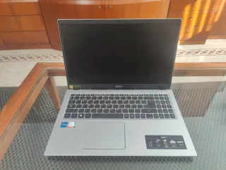 Portátil Acer Aspire 3