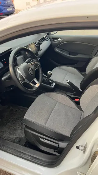 Renault Clio 2023