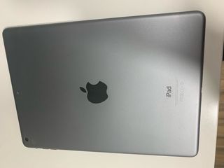 iPad Air A1474 16GB Plata