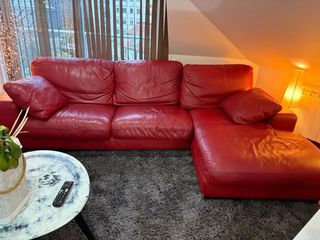 Sofá Chaise Longue Piel Rojo