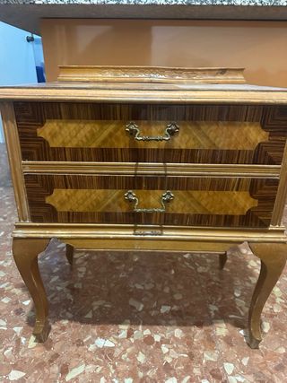 Mesita de noche antigua madera