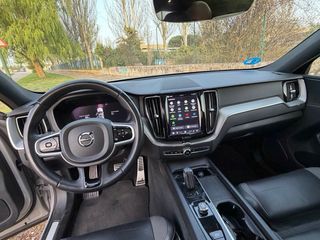 Volvo XC60 2.0 T6 AWD R-design 2021