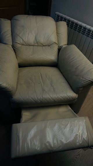 Divano relax in pelle beige