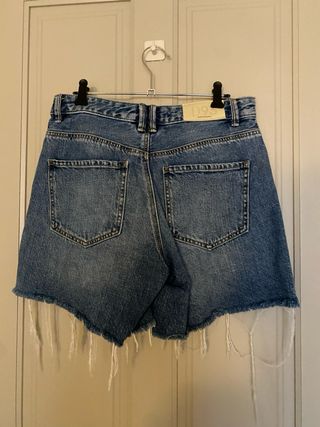 Zara Shorts Vaqueros Deshilachados Talla...
