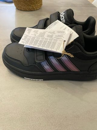 Zapatillas Adidas niño talla 35
