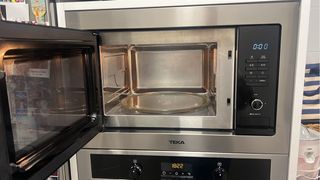 Horno Teka y Microondas Electrolux