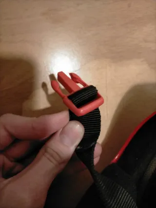 Casco de esquí infantil rojo Quechua. 52-56