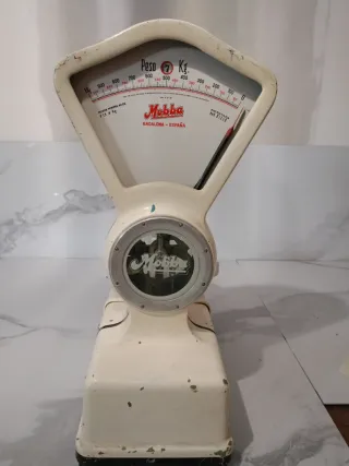 Báscula antigua coleccionista