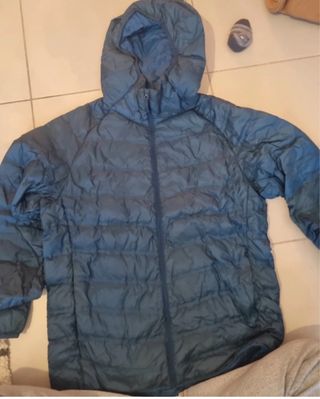 Chaqueta Plumas Uniqlo Plumífero Azul con capucha￼