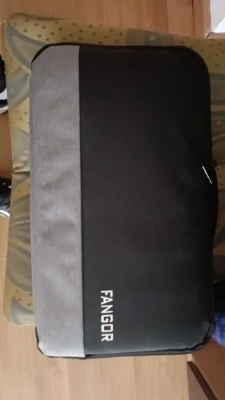 Proyector Multimedia Wi-Fi FANGOR 1080P