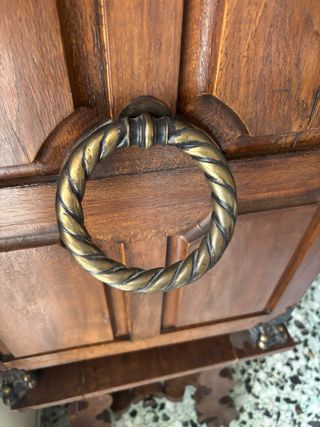 Mueble auxiliar antiguo de roble macizo años 30-40