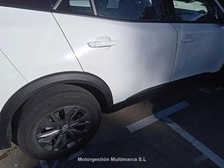 PEUGEOT 2008 Active Pack BlueHDI 81kW (110CV)