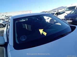 PEUGEOT 2008 Active Pack BlueHDI 81kW (110CV)