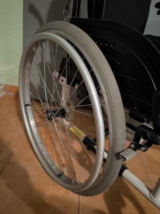 Silla de ruedas manual plegable adulto