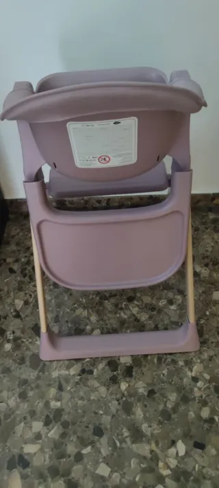 Trona de bebé plegable