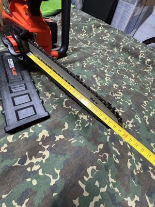 Motosierra a batería PowerPlus + 2 Baterías