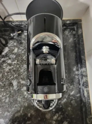 Cafetera Nespresso DeLonghi Citiz