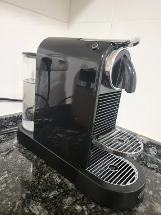 Cafetera Nespresso DeLonghi Citiz