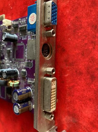 Tarjeta Gráfica Palit Daytona GeForce FX 5200