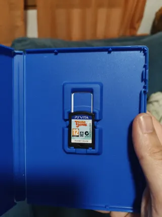 Pacchetto 2 Giochi PS Vita: Minecraft e Tadeo Jones