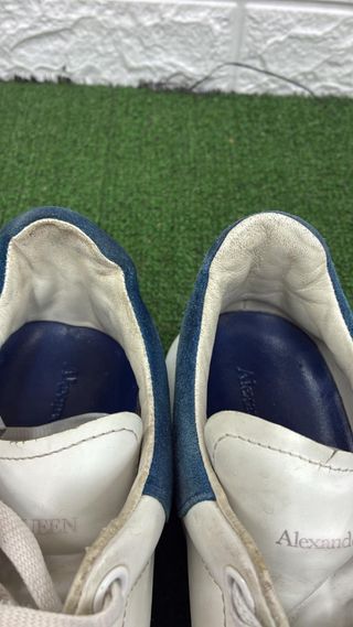 Scarpe Alexander McQueen Bianche e Blu