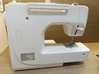 Máquina de coser Ansonic 809