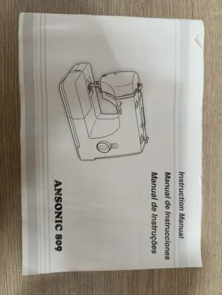Máquina de coser Ansonic 809