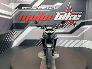Triumph Street Triple RS Gris