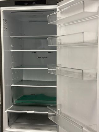 Nevera LG 6 meses uso Venta urgente por mudanza