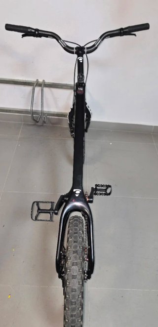 Bici Trial Clean K1 Carbono 20" y tech 4.