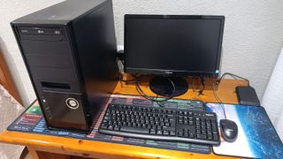 Ordenador Sobremesa + Periféricos